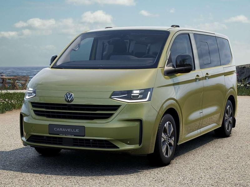 Nuova VW Caravelle Life 85 kW (116 CV) 2026 Warm green metallizzato Berlina