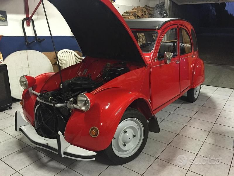Usata Citroën 2CV 29 CV (21 kW) 1982 Rosso Berlina