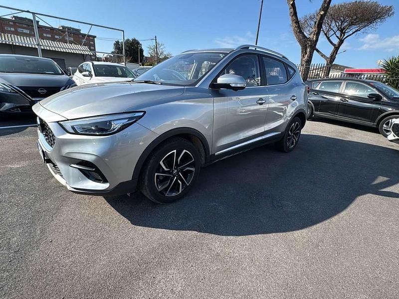 Usata MG ZS Luxury 106 CV (77 kW) 2024 Grigio SUV