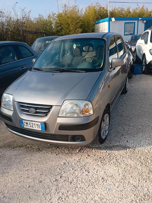 Usata Hyundai Atos Prime 62 CV (45 kW) 2005 Grigio Utilitaria
