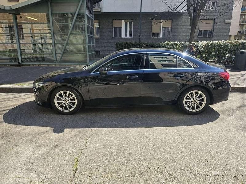 Begagnad Mercedes A200 163 HK (119 kW) 2020 Sedan