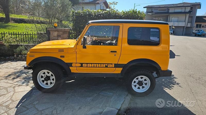 Usata Suzuki Samurai 1989 Giallo SUV