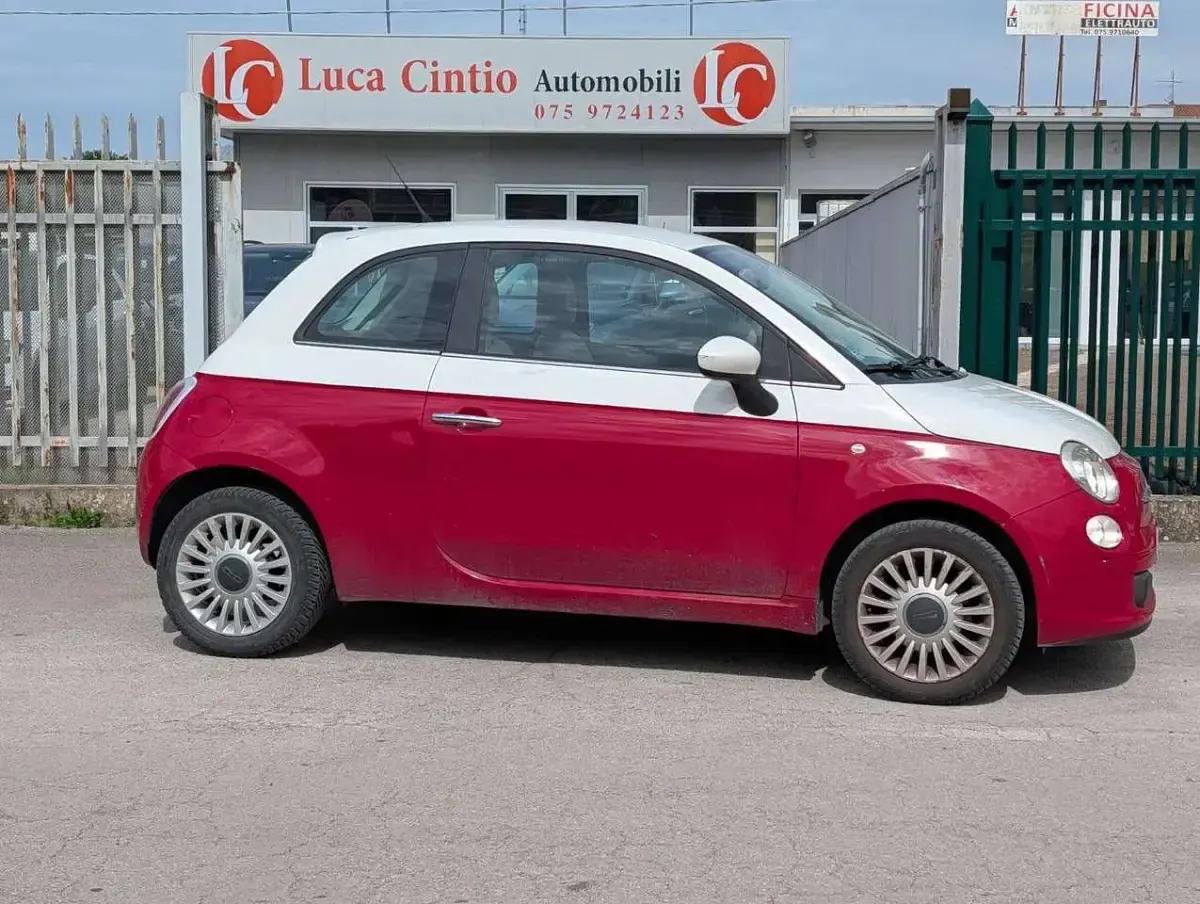 Usata Fiat 500 Lounge 69 CV (50 kW) 2011 Rosso Utilitaria