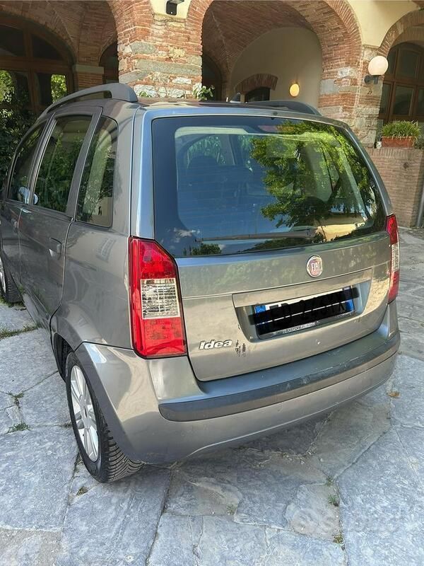 Usata 2010 Fiat Idea Active Monovolume | 1000 € (Super prezzo) - Immagine 1/4