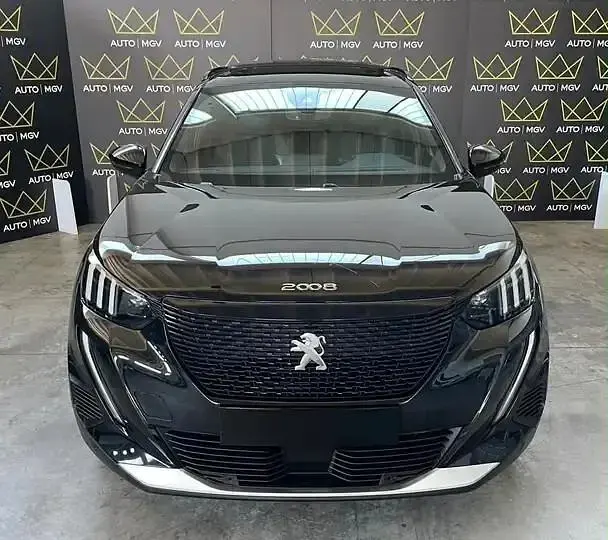 Usata Peugeot e-2008 GTi 100 kW (136 CV) 2023 Nero SUV