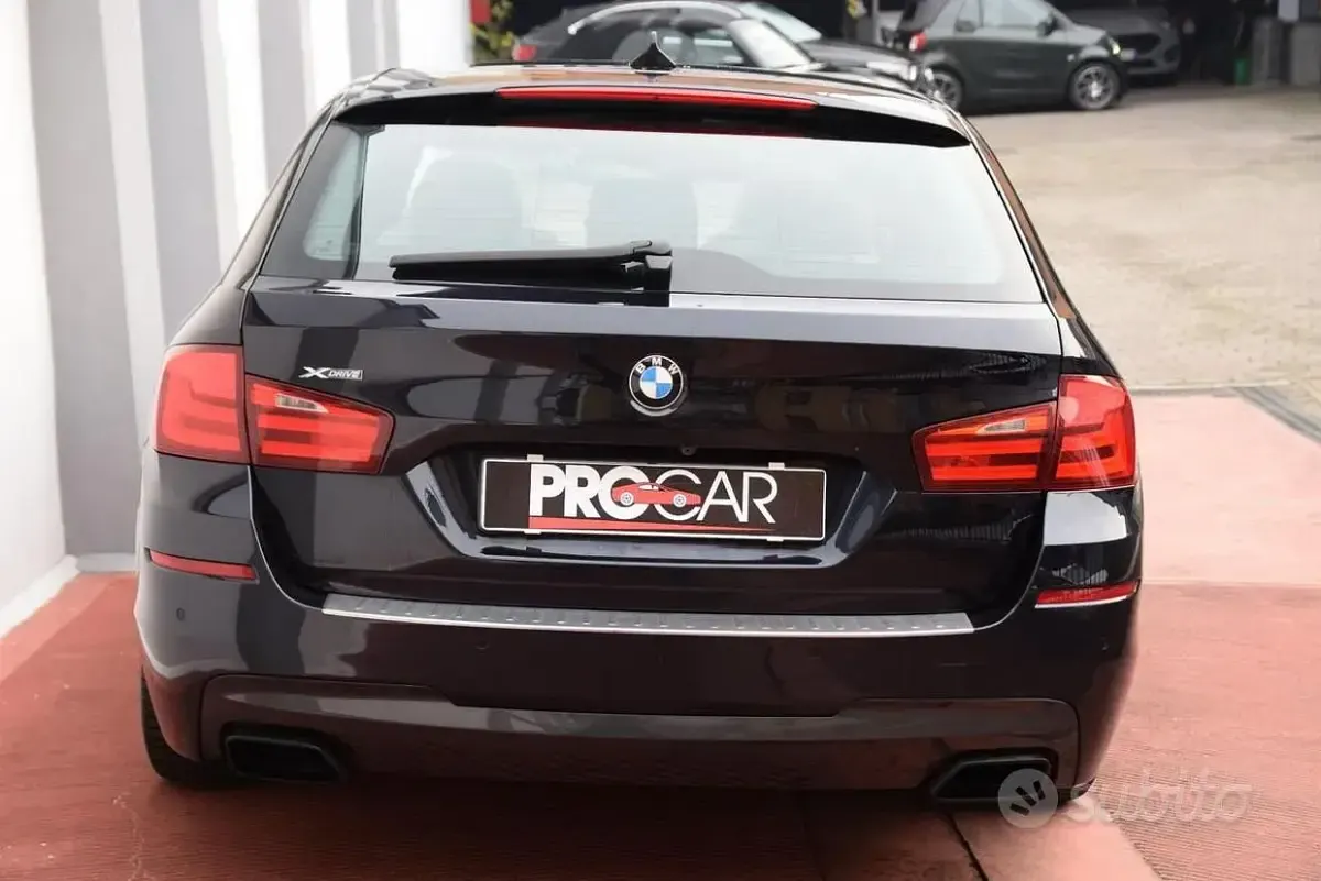 Usata BMW 550 381 CV (280 kW) 2012 Nero Station wagon