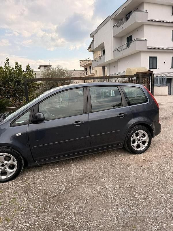 Usata Ford C-MAX Titanium 90 CV (66 kW) 2012 Grigio Monovolume