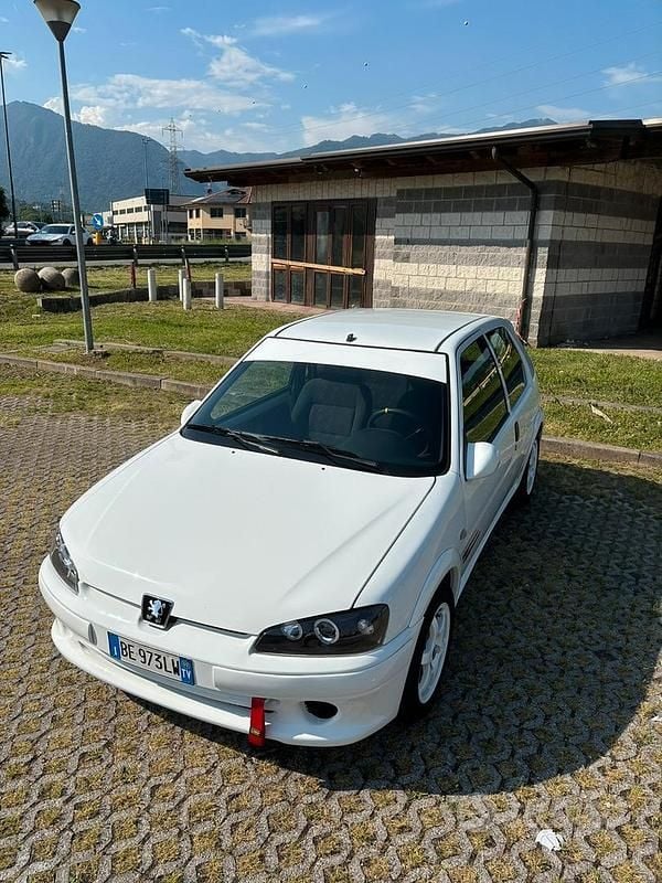 Usata Peugeot 106 Sport 1999 Utilitaria