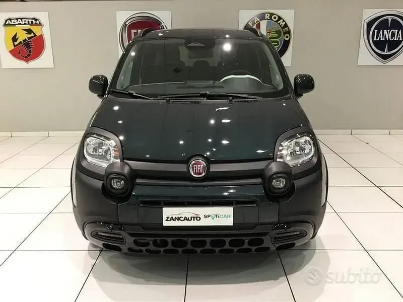 Nuova Fiat Panda Cross 65 CV (47 kW) 2026 Verde Utilitaria