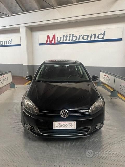Nero Usata 2012 VW Golf VII Tre volumi | 7900 € (Buon prezzo) - Immagine 1/4