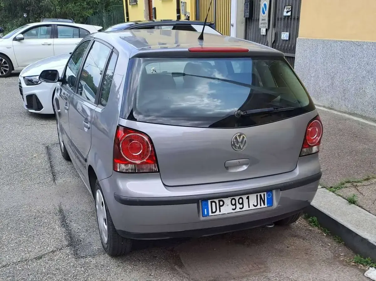 Usata VW Polo United 60 CV (44 kW) 2008 Grigio Utilitaria