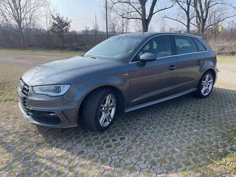 Usata Audi A3 Ambition 110 CV (80 kW) 2015 Grigio Berlina