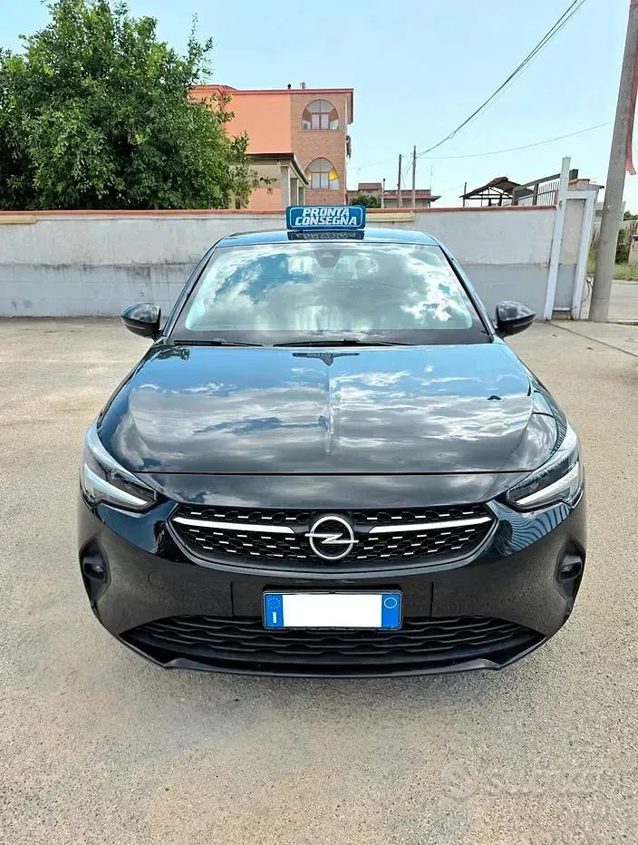 Usata Opel Corsa Elegance 101 CV (74 kW) 2019 Nero Utilitaria