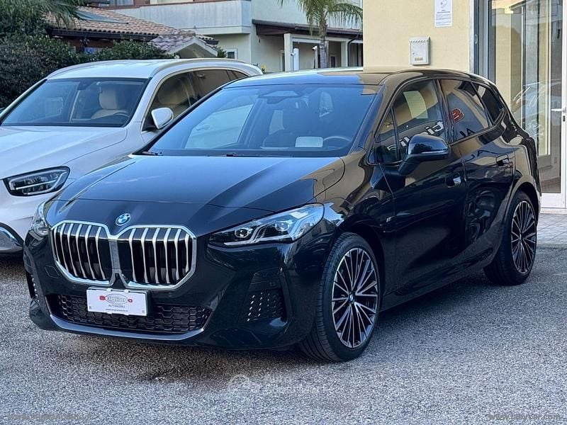 Usata BMW 218 Active Tourer M Sport 150 CV (110 kW) 2025 Blu Monovolume