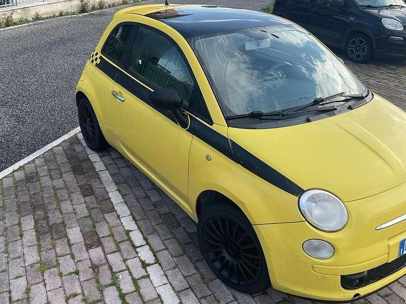 Usata Fiat 500 Pop 75 CV (55 kW) 2008 Giallo Utilitaria