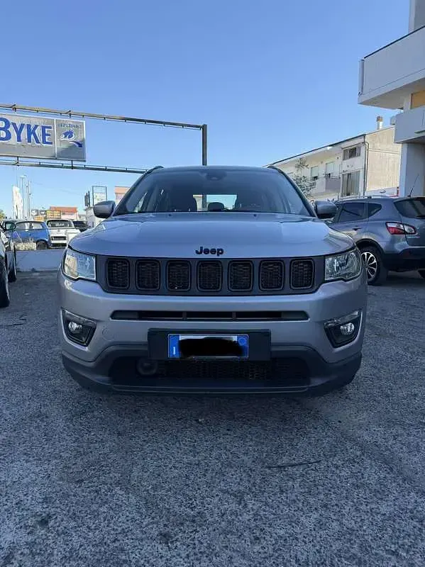 Usata Jeep Compass Night Eagle 120 CV (88 kW) 2019 Grigio SUV