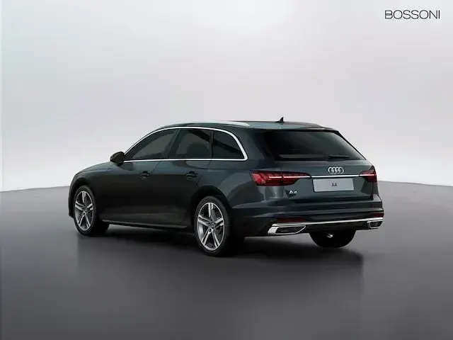 Usata Audi A4 Advanced Plus 136 CV (100 kW) 2024 Grigio manhattan metallizzato Station wagon