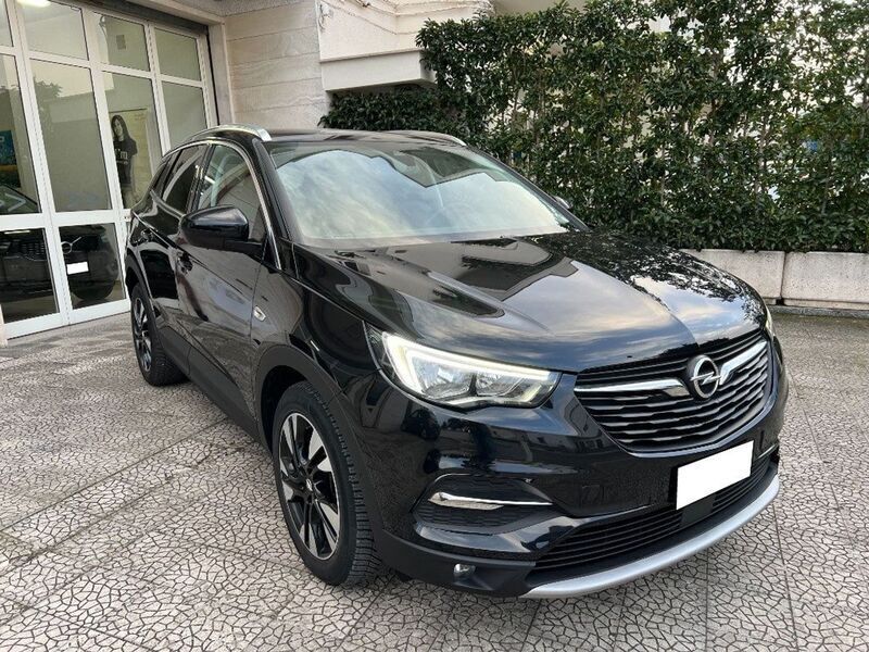 Usato 2019 Opel Grandland X 1.5 Diesel 131 CV (19.900 €)