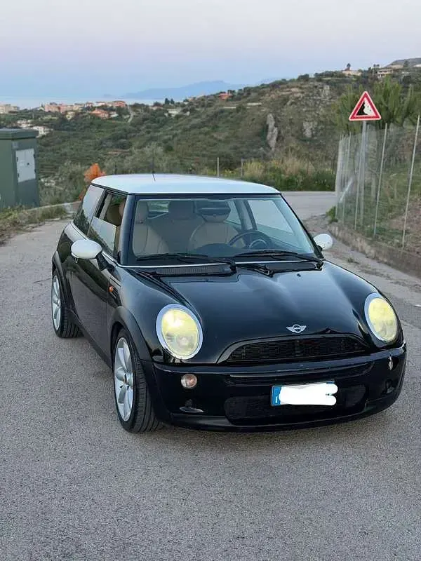 Usata Mini Cooper 116 CV (85 kW) 2004 Utilitaria
