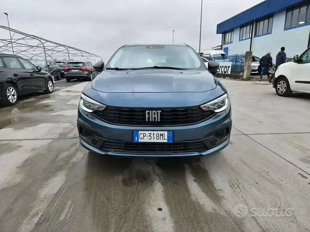 Usata Fiat Tipo 101 CV (74 kW) 2023 Grigio Station wagon
