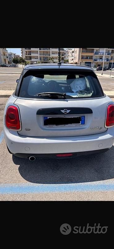 Usata Mini Cooper D 2018 Grigio Utilitaria