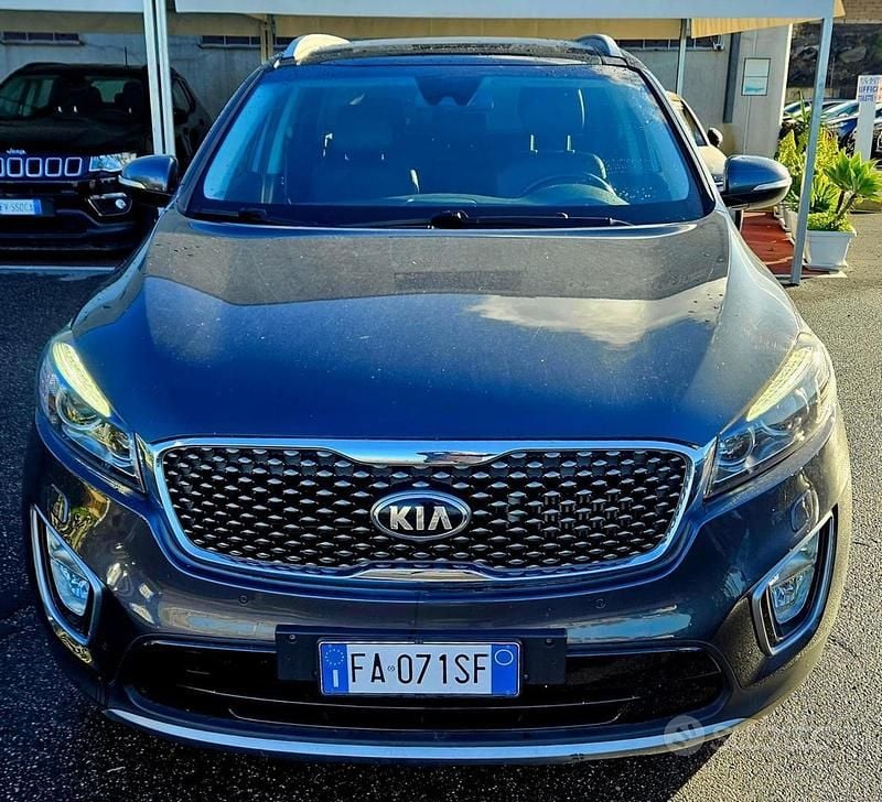 Usata Kia Sorento 200 CV (147 kW) 2015 Grigio SUV
