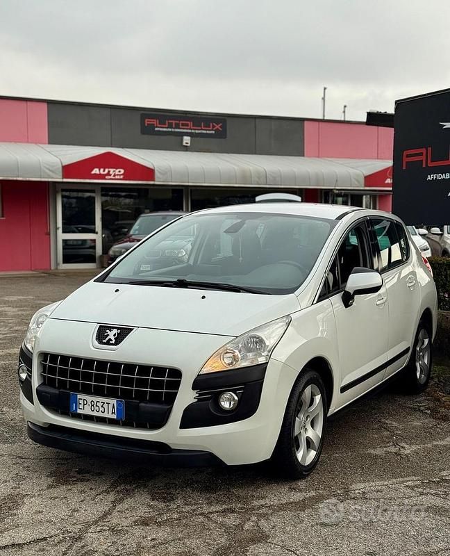 Usata Peugeot 3008 Allure 115 CV (84 kW) 2013 Bianco Monovolume