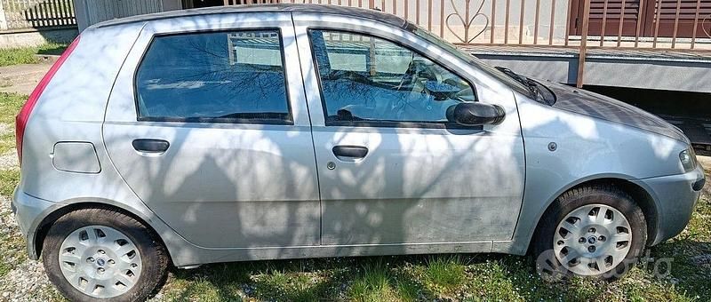 Usata Fiat Punto 2002 Grigio Utilitaria