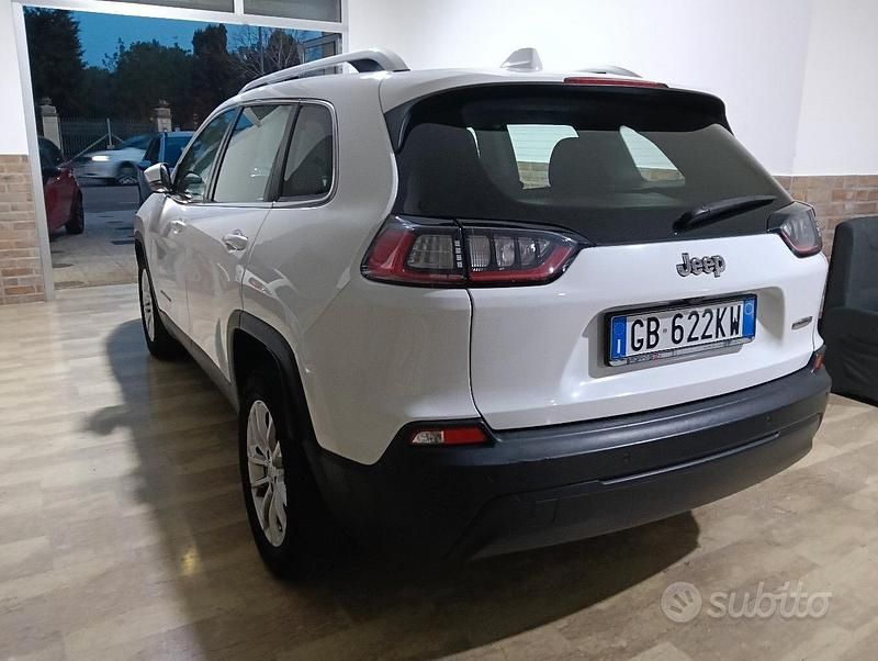Usata Jeep Cherokee Longitude 194 CV (142 kW) 2020 Bianco SUV