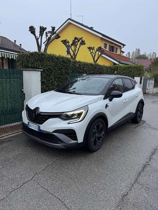 Usata 2023 Renault Captur Engineered SUV | 22.000 € (Buon prezzo) - Immagine 1/4