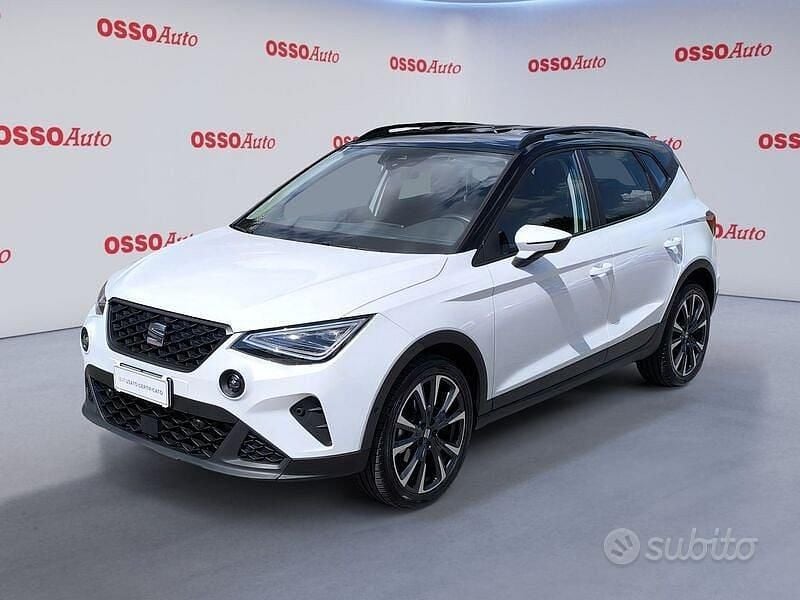 Bianco Usata 2024 Seat Arona Black Edition SUV | 18.900 € (Cara) - Immagine 1/4