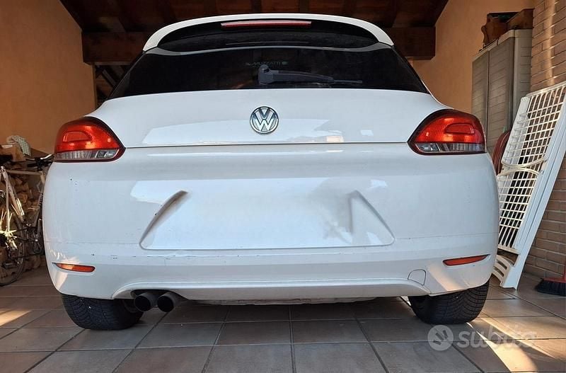 Usata VW Scirocco 122 CV (89 kW) 2009 Bianco Coupé