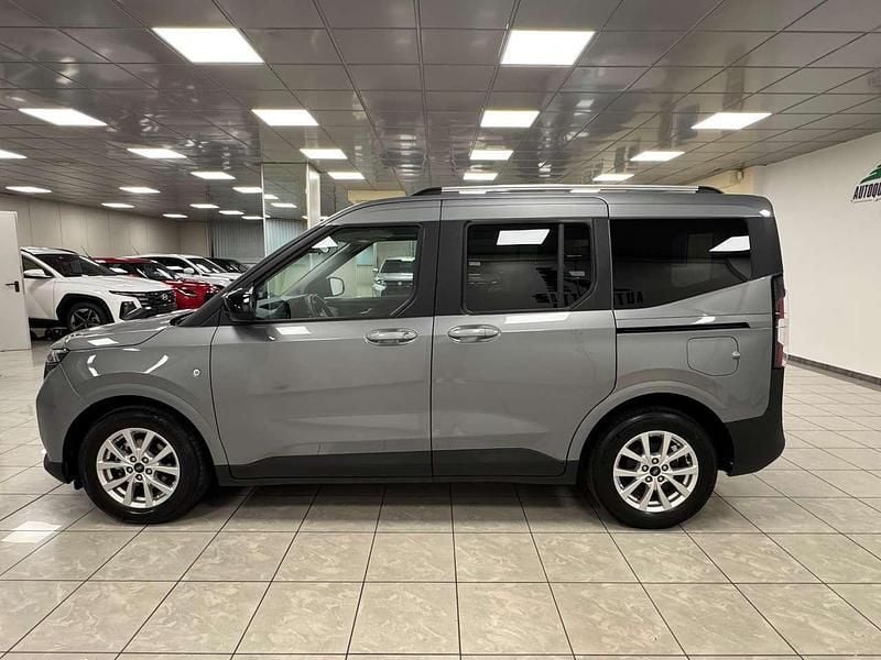 Usata Ford Tourneo Courier 125 CV (91 kW) 2024 Grigio Monovolume