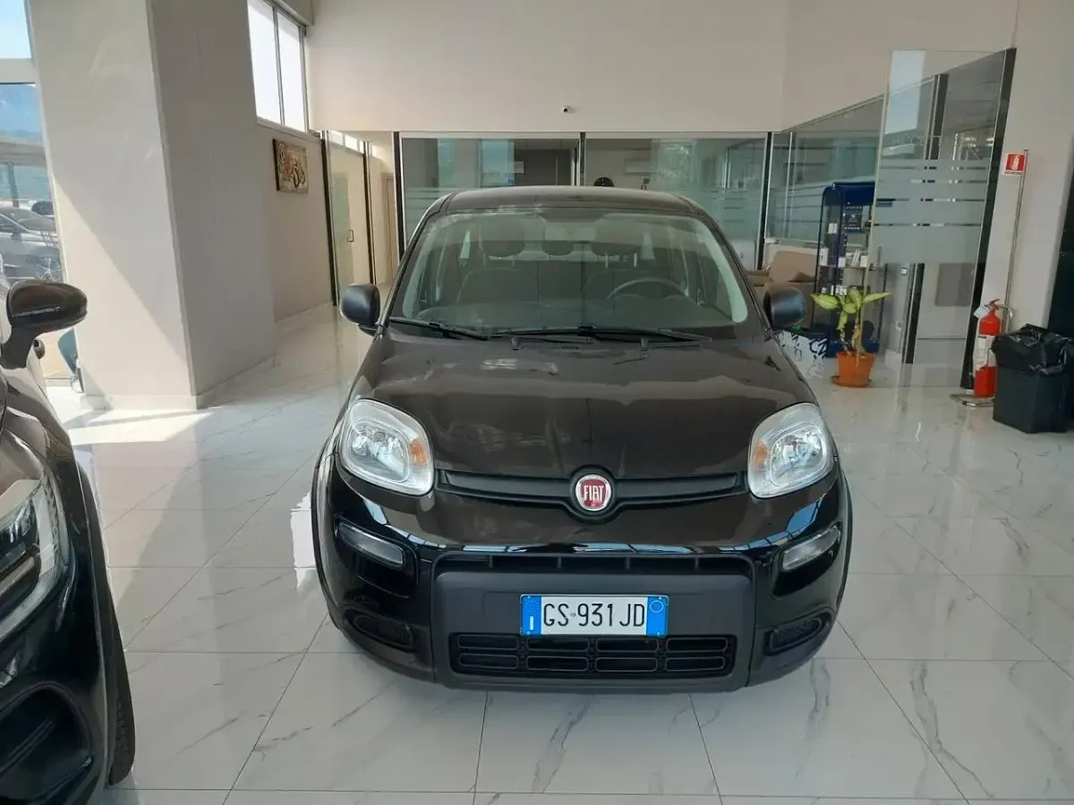 Usata Fiat Panda Cross Cross 70 CV (51 kW) 2023 Nero Utilitaria