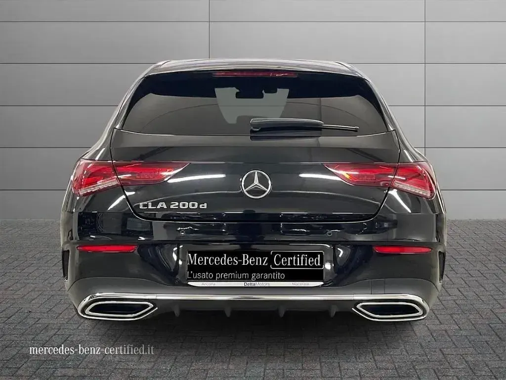 Usata Mercedes CLA200 Shooting Brake Premium 150 CV (110 kW) 2023 Nero notte Station wagon
