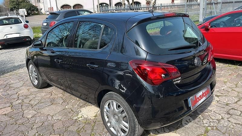 Usata Opel Corsa Cosmo 90 CV (66 kW) 2016 Grigio Utilitaria