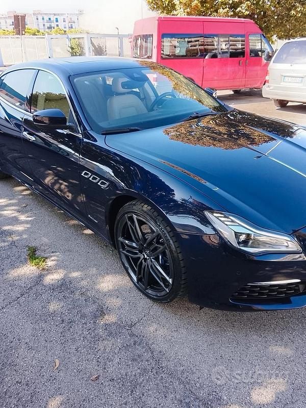 Usata Maserati 430 430 CV (316 kW) 2018 Blu Berlina