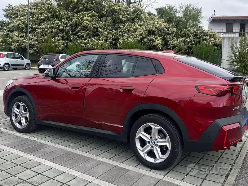 Usata BMW X2 150 CV (110 kW) 2024 Rosso SUV