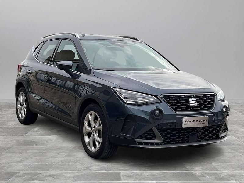Usata Seat Arona FR 95 CV (69 kW) 2025 Grigio SUV