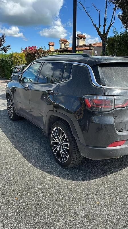 Usata Jeep Compass 131 CV (96 kW) 2021 Nero SUV
