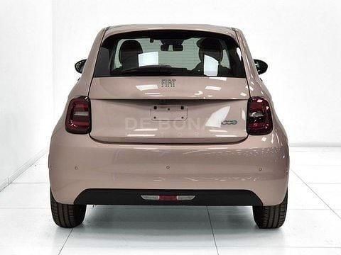 Nuova Fiat 500e Tech 86 kW (118 CV) 2026 Giallo Utilitaria