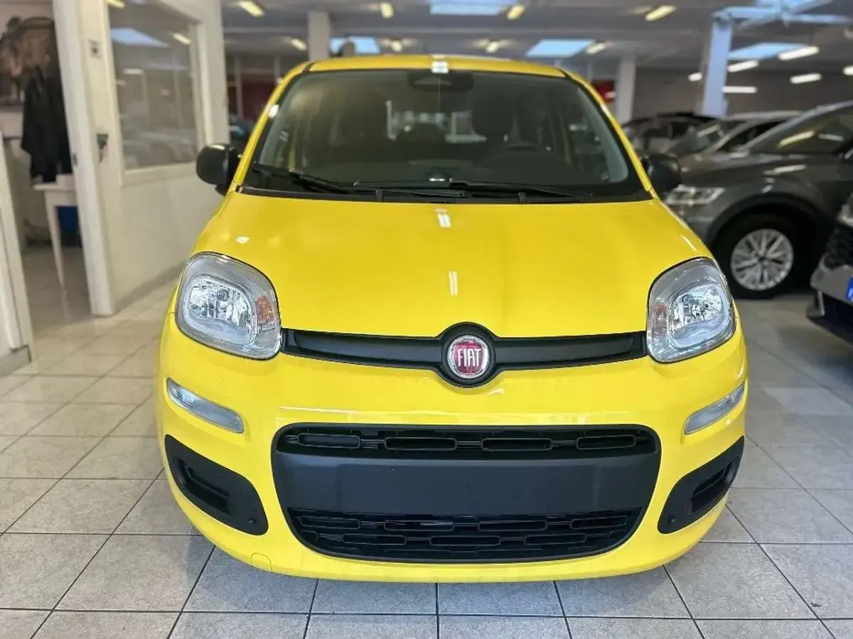Nuova Fiat Panda Icon 69 CV (50 kW) 2026 Giallo Utilitaria