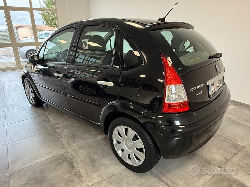 Usata Citroën C3 Exclusive 70 CV (51 kW) 2007 Nero Berlina