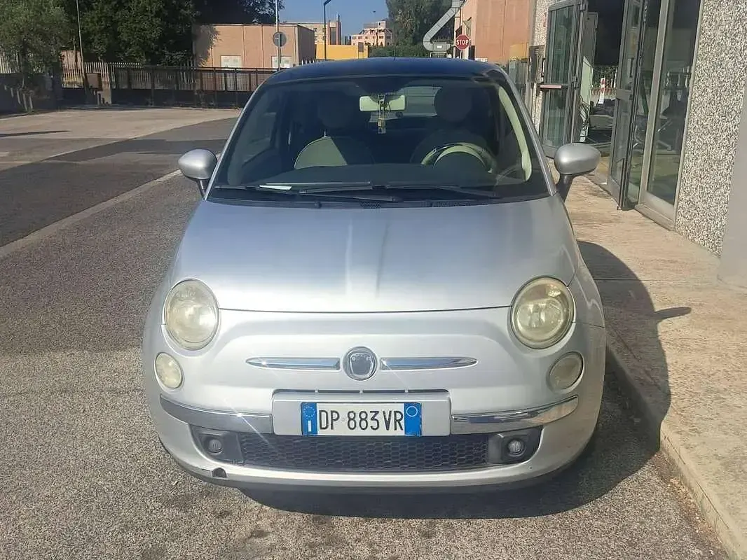 Usata Fiat 500 Lounge 75 CV (55 kW) 2008 Argento Utilitaria