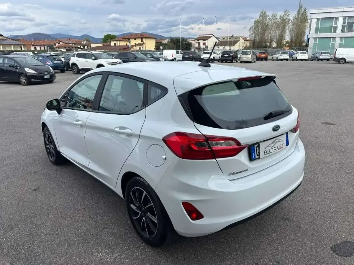 Usata Ford Fiesta S 75 CV (55 kW) 2021 Bianco Utilitaria
