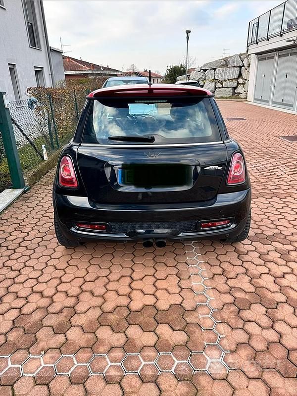 Usata Mini Cooper Coupé 211 CV (155 kW) 2011 Nero Coupé