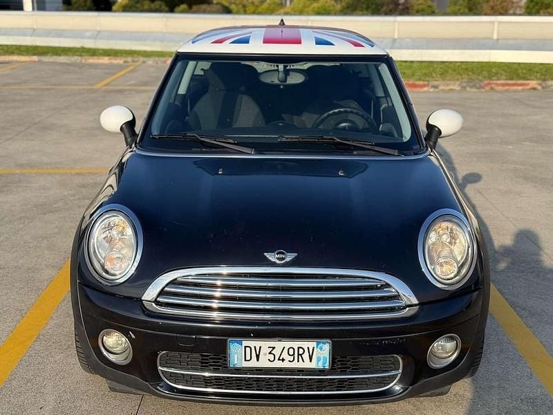 Usata Mini Cooper D Chili 109 CV (80 kW) 2009 Nero Utilitaria