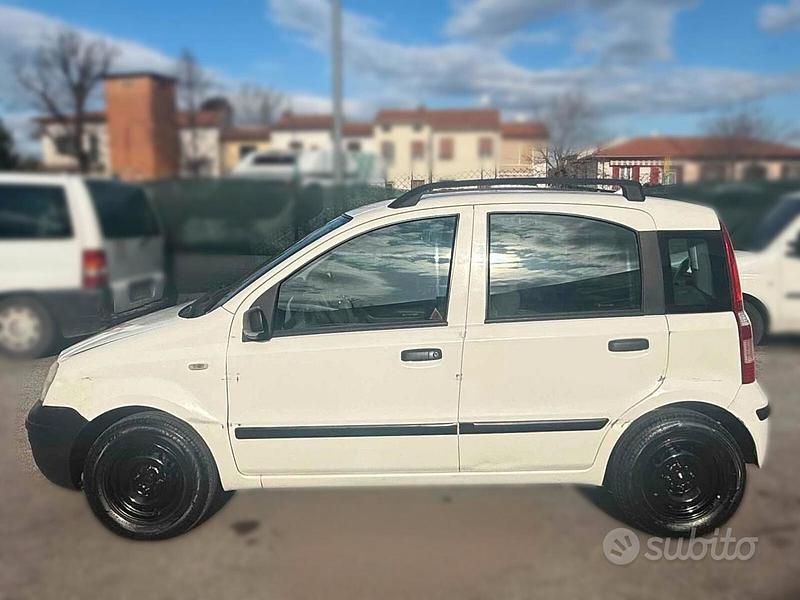 Usata Fiat Panda Dynamic 54 CV (39 kW) 2007 Nero Utilitaria