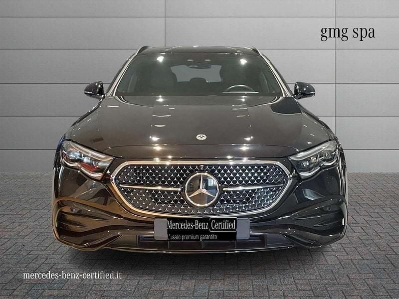 Usata Mercedes 300 Advanced Plus 313 CV (230 kW) 2024 Nero Station wagon