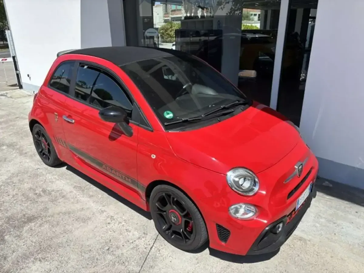 Usata Abarth 595C 145 CV (106 kW) 2019 Rosso Cabrio